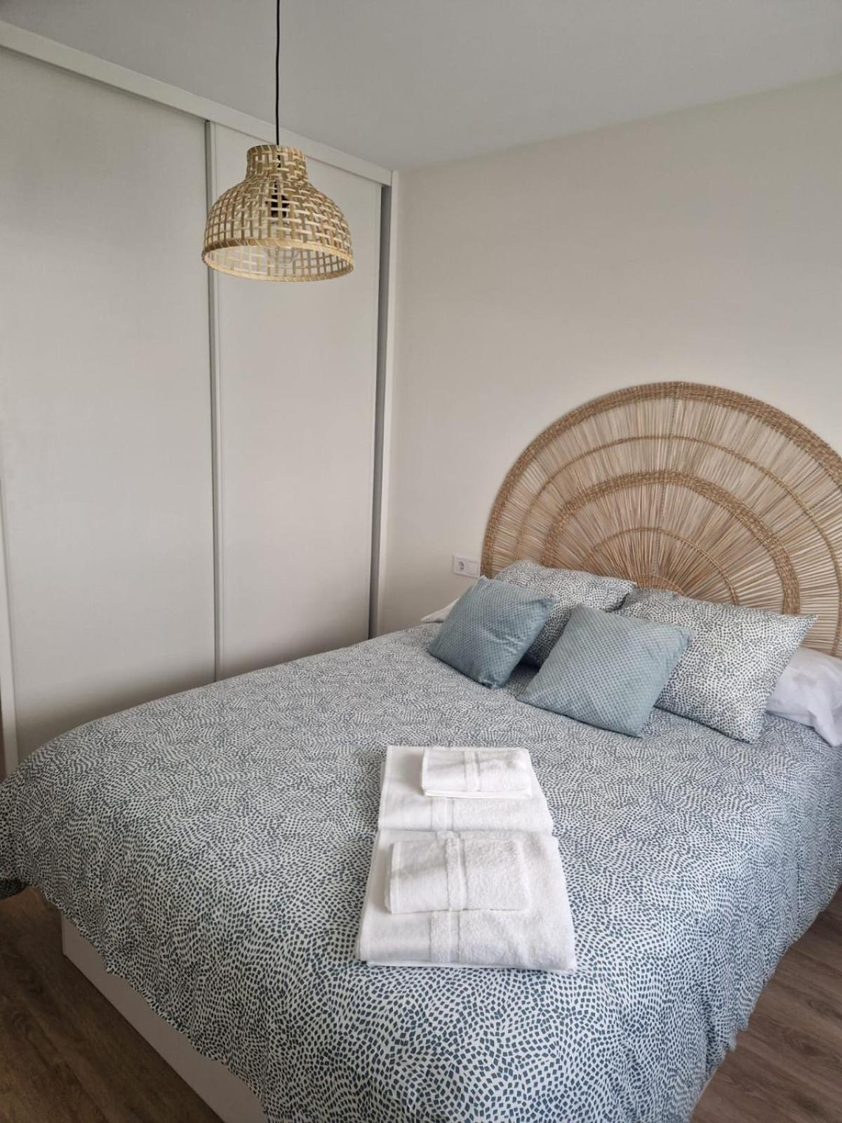 Apartamento Mouro Сантандер Екстериор снимка